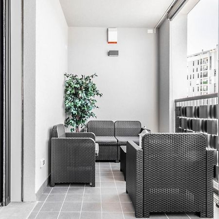 Apartmán Harmony House - Rho Fiera 6Min - Free Parking - Terrace Milán Exteriér fotografie