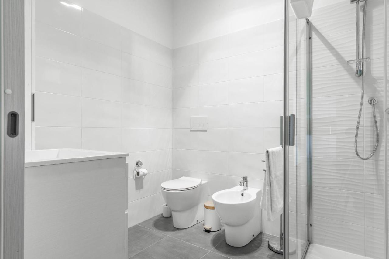 Apartmán Harmony House - Rho Fiera 6Min - Free Parking - Terrace Milán Exteriér fotografie