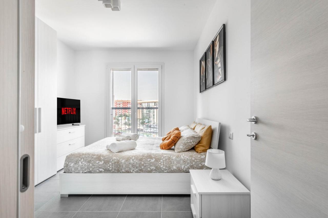 Apartmán Harmony House - Rho Fiera 6Min - Free Parking - Terrace Milán Exteriér fotografie